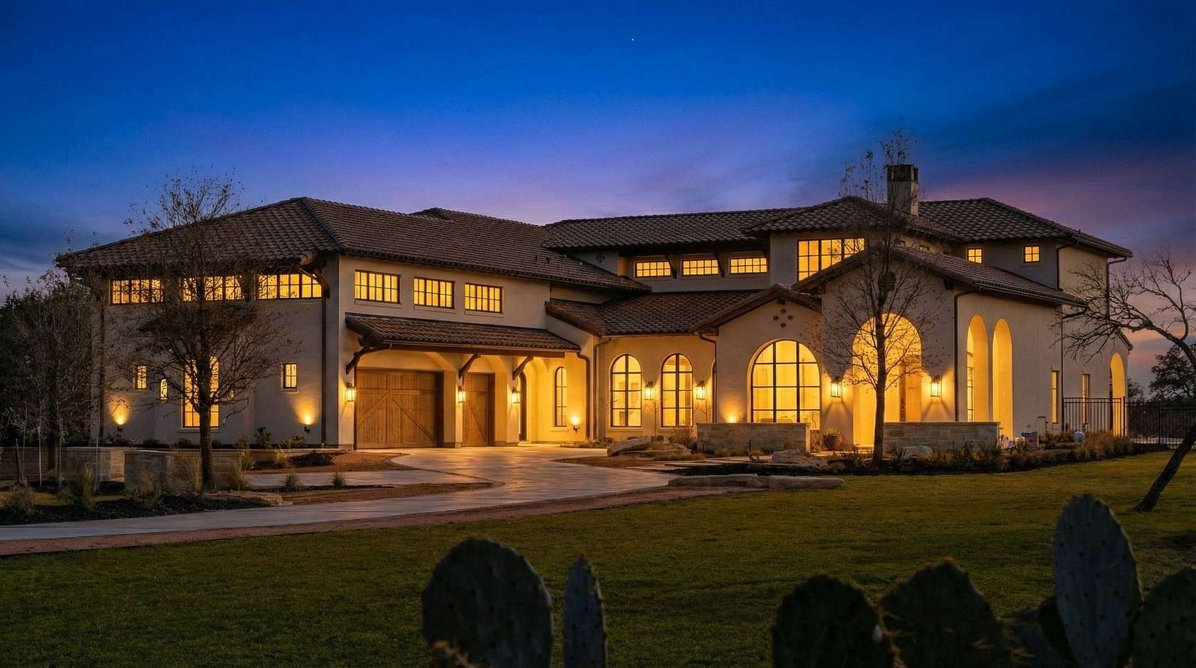 6 Acres of Land with Home for Sale in Fort Worth, Texas