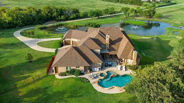 4.28 Acres of Land with Home for Sale in Argyle, Texas