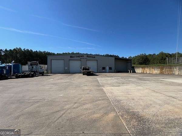 1.8 Acres of Improved Commercial Land for Sale in Heflin, Alabama