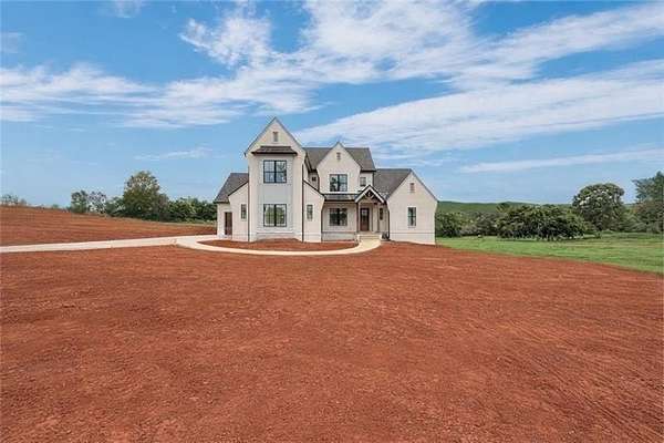 2 Acres of Land with Home for Sale in Rydal, Georgia