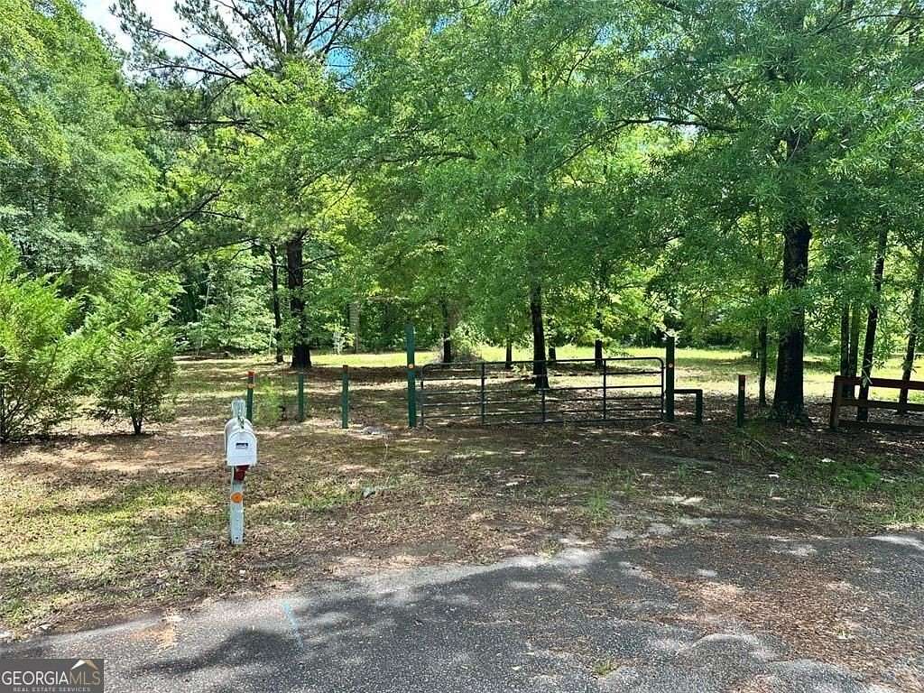 2.26 Acres of Residential Land for Sale in Griffin, Georgia