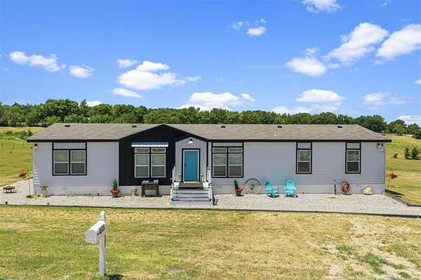 3.62 Acres of Land with Home for Sale in Sulphur, Oklahoma