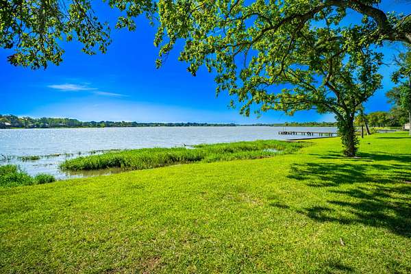1 Acre of Residential Land for Sale in Mexia, Texas