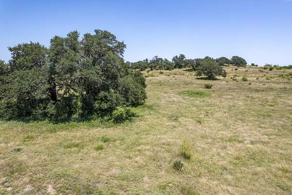 10 Acres of Land for Sale in Gustine, Texas