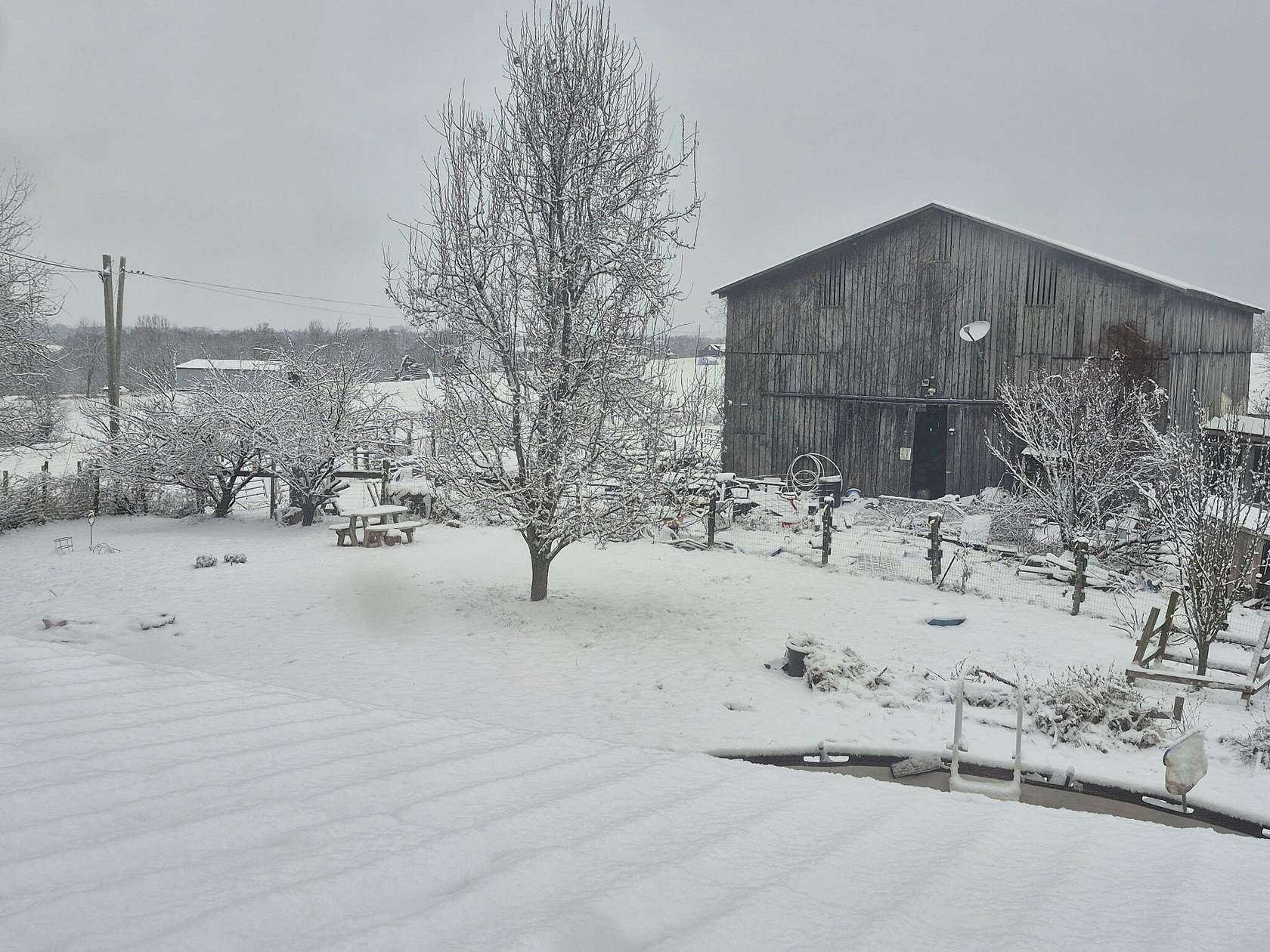 10 Acres of Land with Home for Sale in Sharpsburg, Kentucky