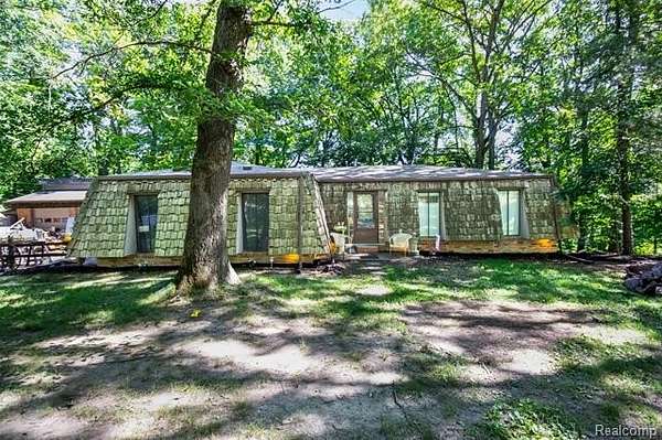 2.8 Acres of Land with Home for Sale in Green Oak Township, Michigan