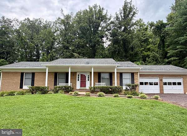 4.3 Acres of Land with Home for Sale in Sperryville, Virginia