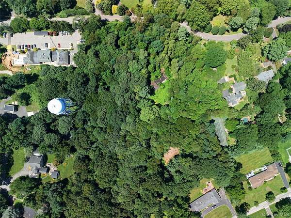 5.38 Acres of Residential Land for Sale in Sands Point, New York