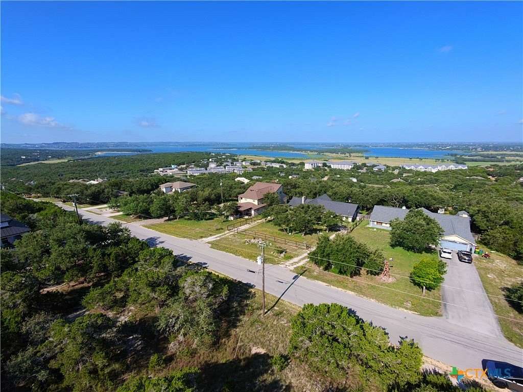 1 Acre of Residential Land for Sale in Canyon Lake, Texas