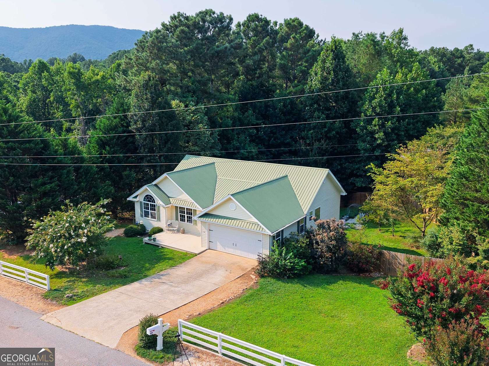 1.52 Acres of Land with Home for Sale in Cleveland, Georgia