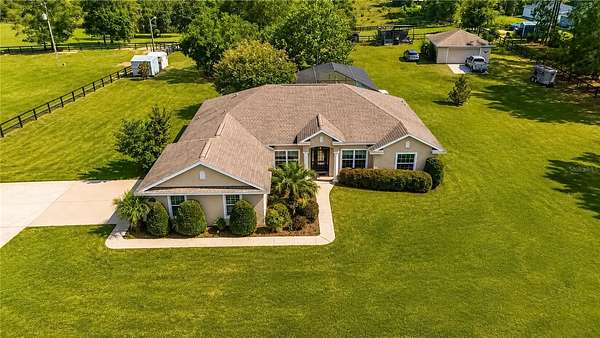 8.32 Acres of Land with Home for Sale in Ocala, Florida