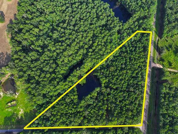 3.39 Acres of Residential Land for Sale in Saratoga, Texas