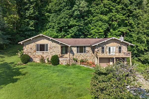 6.6 Acres of Land with Home for Sale in Cookeville, Tennessee