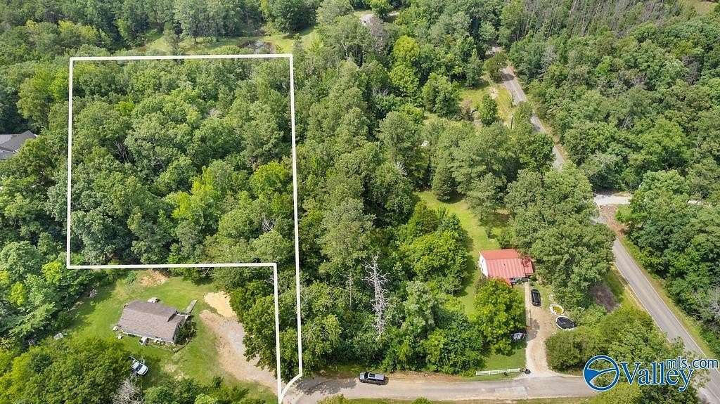2.6 Acres of Residential Land for Sale in Glencoe, Alabama