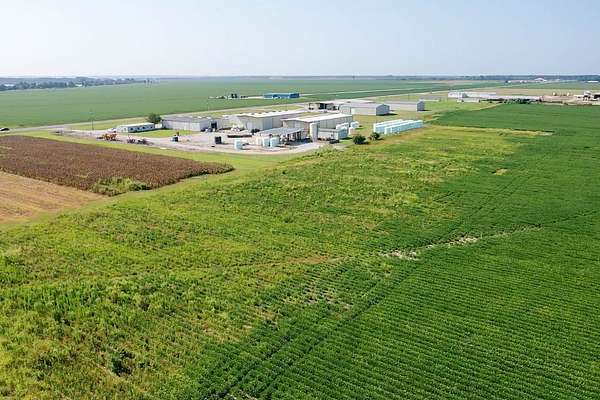 4 Acres of Commercial Land for Sale in St. Joseph, Louisiana