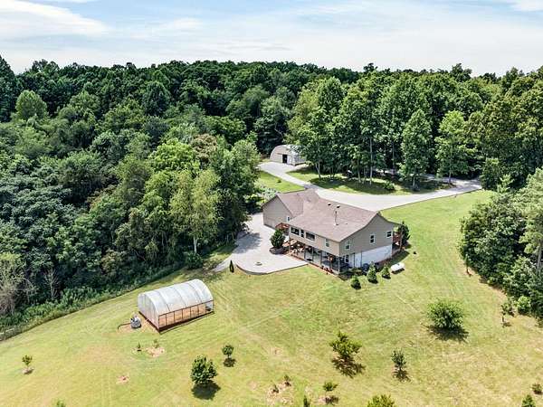 20 Acres of Agricultural Land with Home for Sale in Sparta, Tennessee