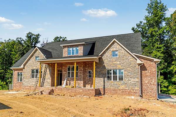 5.73 Acres of Land with Home for Sale in Greenbrier, Tennessee