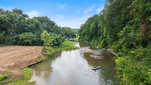302 Acres of Improved Land for Sale in Nunnelly, Tennessee