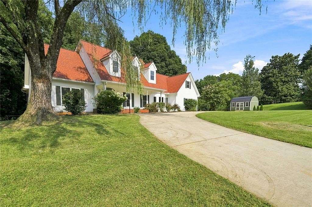 2 Acres of Land with Home for Sale in Dahlonega, Georgia