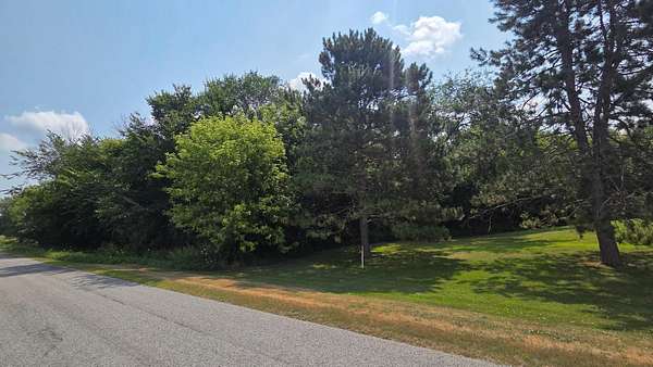 3.47 Acres of Residential Land for Sale in Hudson, Wisconsin