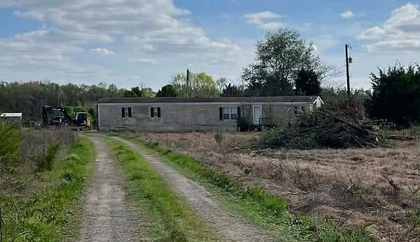 8.32 Acres of Land with Home for Sale in Goodrum Township, Arkansas