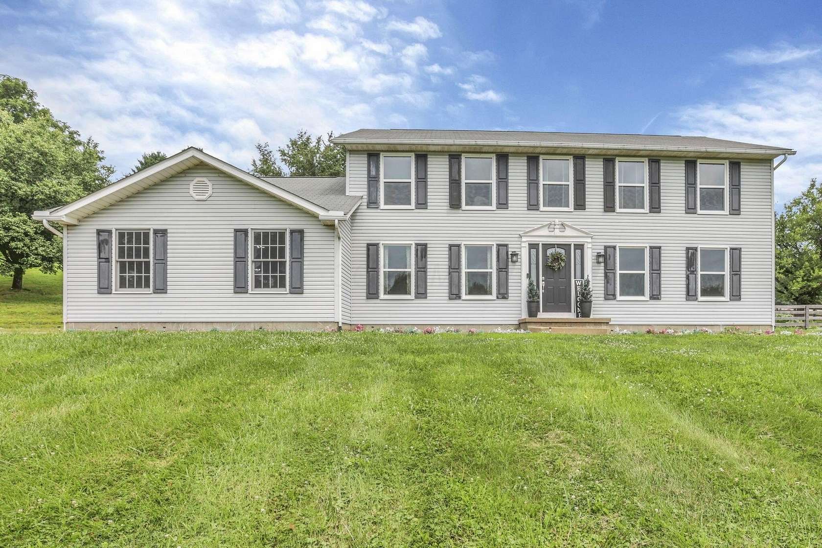 3 Acres of Land with Home for Sale in Hebron, Ohio