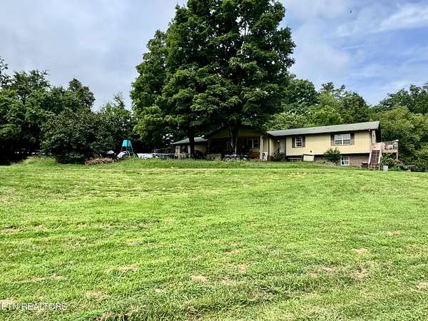 5 Acres of Land with Home for Auction in Heiskell, Tennessee