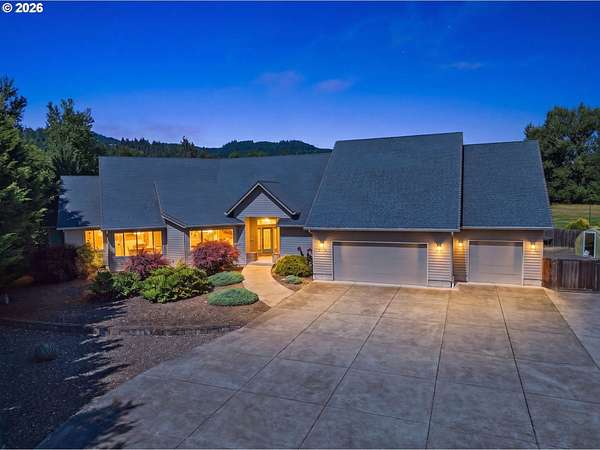 3.27 Acres of Land with Home for Sale in Springfield, Oregon
