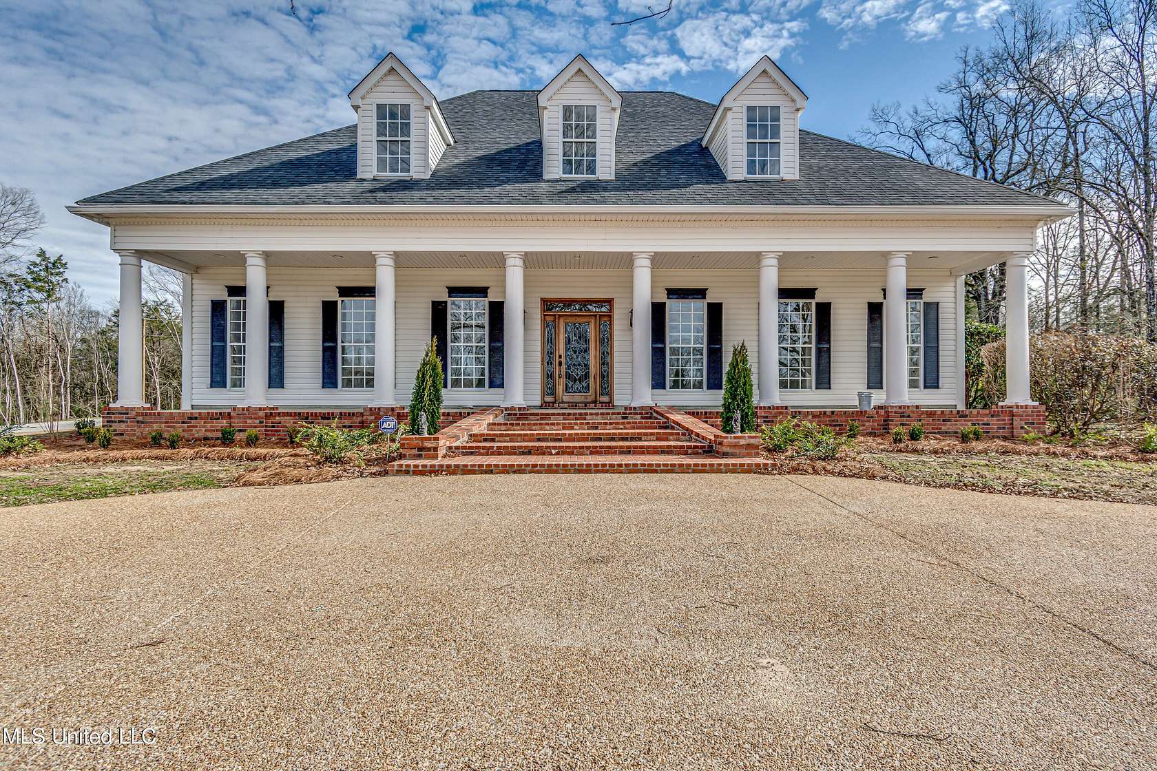 5 Acres of Land with Home for Lease in Canton, Mississippi