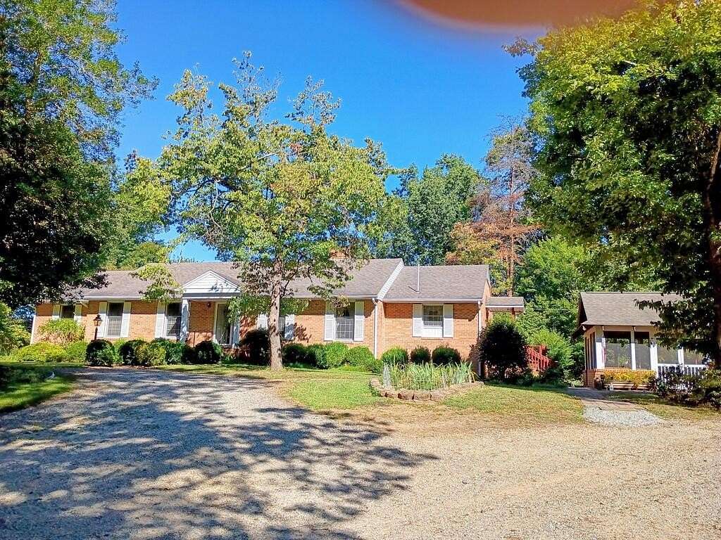 9.49 Acres of Land with Home for Sale in Keysville, Virginia