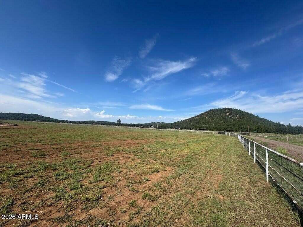 5 Acres of Residential Land for Sale in Parks, Arizona