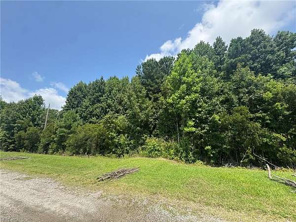 2.25 Acres of Residential Land for Sale in Moyock, North Carolina
