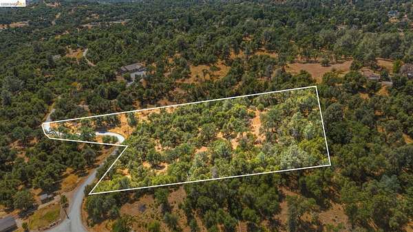 4.55 Acres of Residential Land for Sale in Sonora, California