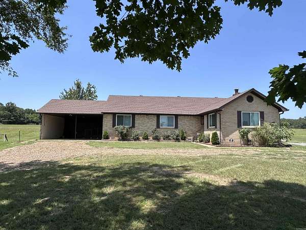 2.12 Acres of Land with Home for Sale in Greenbrier, Arkansas