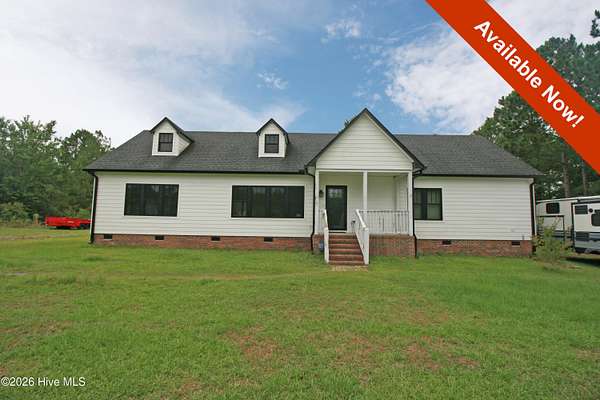 6.34 Acres of Land with Home for Lease in Hampstead, North Carolina