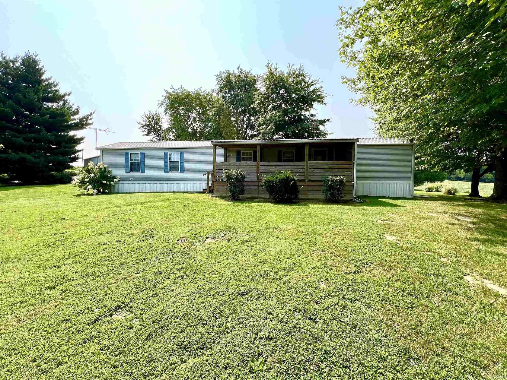 3 Acres of Land with Home for Sale in Francisco, Indiana