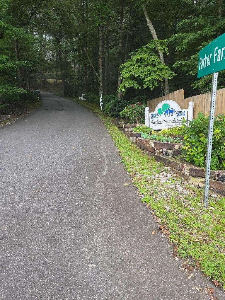 1 Acre of Residential Land for Sale in Franklin, North Carolina
