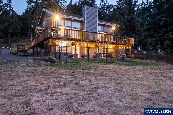 7.18 Acres of Land with Home for Sale in Salem, Oregon