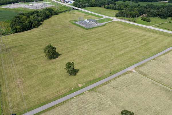 5 Acres of Residential Land for Sale in Wartrace, Tennessee