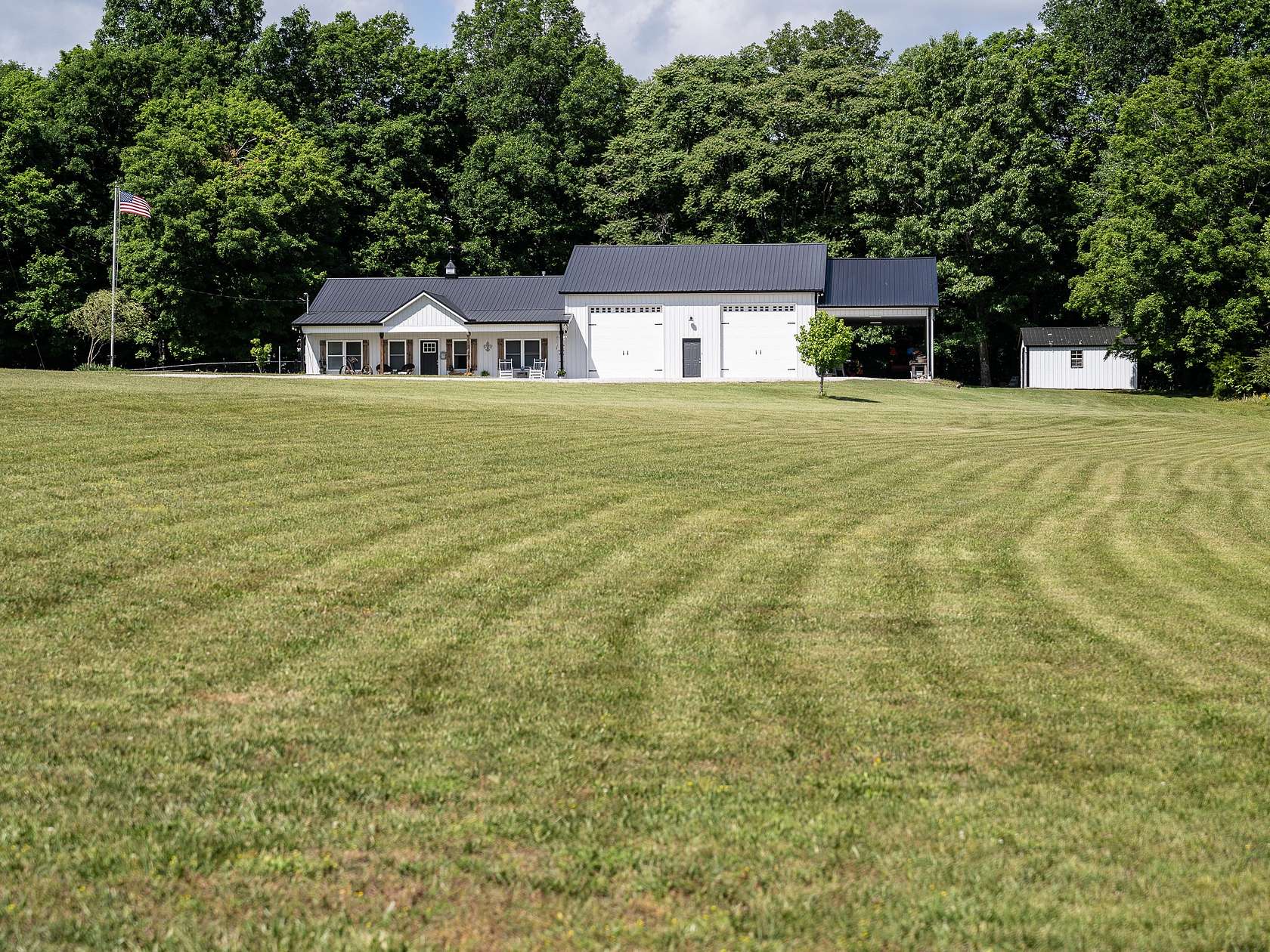 5.42 Acres of Land with Home for Sale in Charlotte, Tennessee