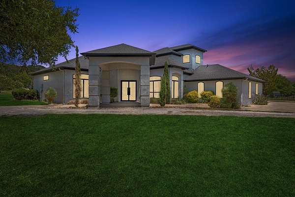 2.5 Acres of Land with Home for Sale in Fort Worth, Texas