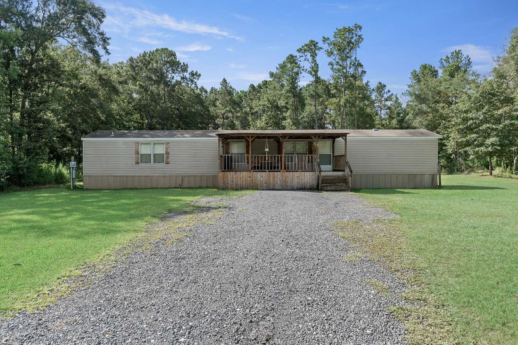 2.34 Acres of Improved Residential Land for Sale in Vidor, Texas