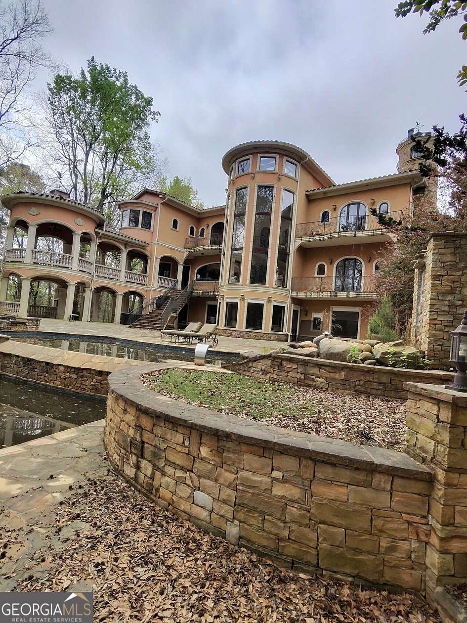 4.87 Acres of Land with Home for Sale in Suwanee, Georgia