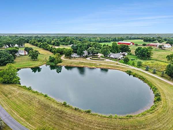 49.6 Acres of Agricultural Land with Home for Sale in Franklin, Ohio
