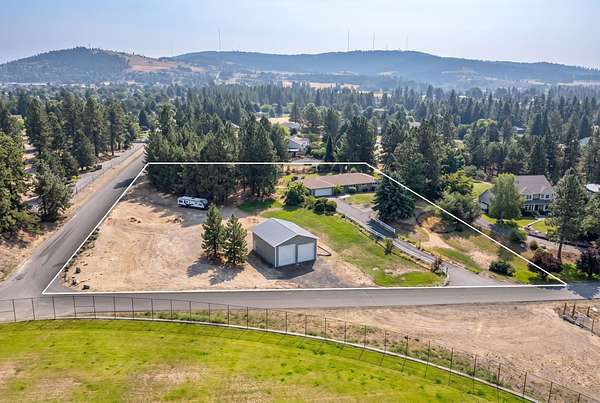 2.24 Acres of Land with Home for Sale in Spokane, Washington