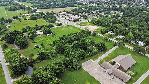 2.49 Acres of Land for Sale in Fayetteville, Arkansas