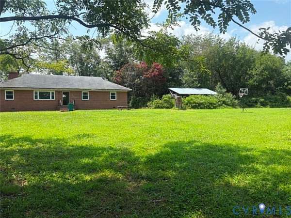 3.83 Acres of Land with Home for Sale in Mechanicsville, Virginia