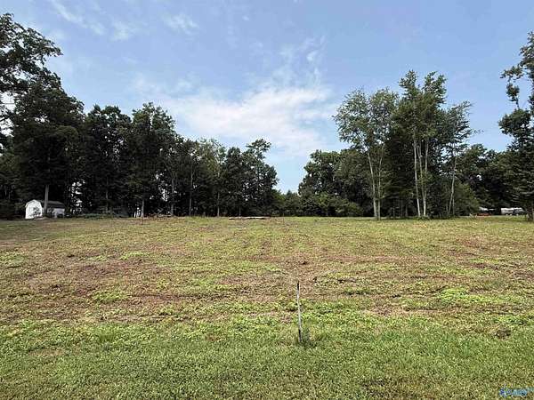 0.75 Acres of Residential Land for Sale in Arab, Alabama