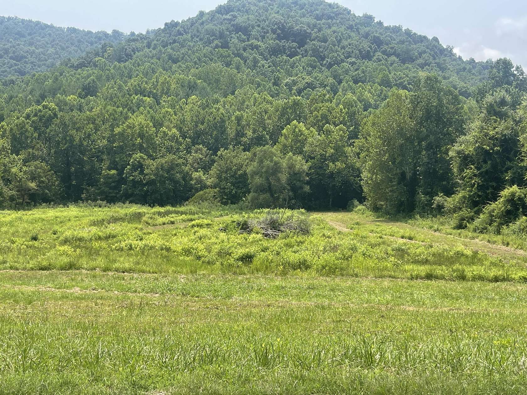 3.5 Acres of Residential Land for Sale in Flat Lick, Kentucky