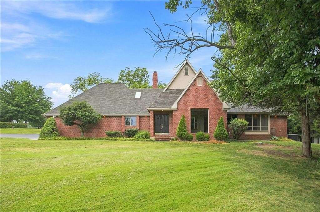 3 Acres of Land with Home for Sale in Ottawa, Kansas